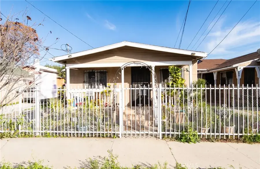 9814 Bandera, Los Angeles, CA 90002 - Image #2