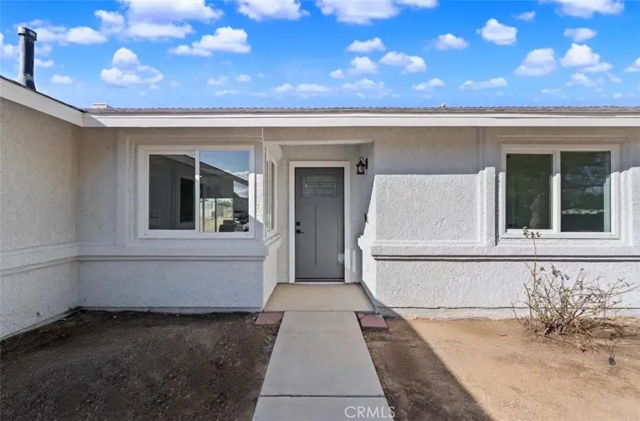 15352 Linden, Hesperia, CA 92345 - #2