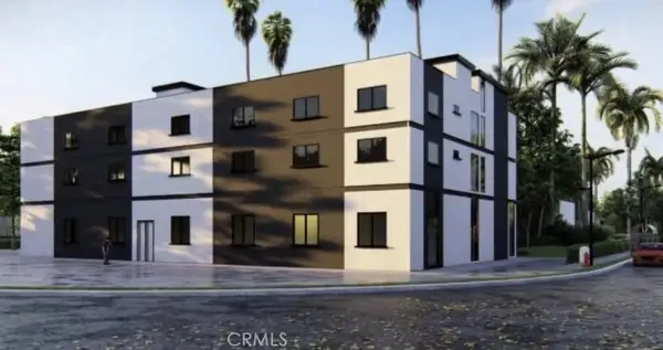 10425 Avalon, Los Angeles, CA 90003