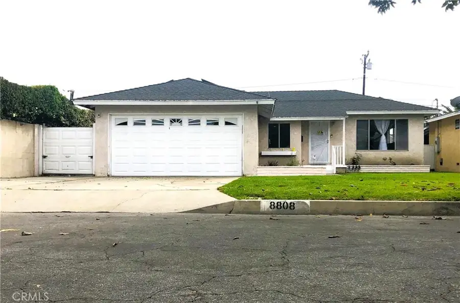 8808 Olive, Bellflower, CA 90706 - #3