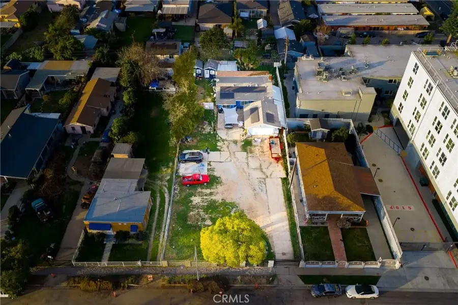 447 E 124th, Los Angeles, CA 90061 - #2