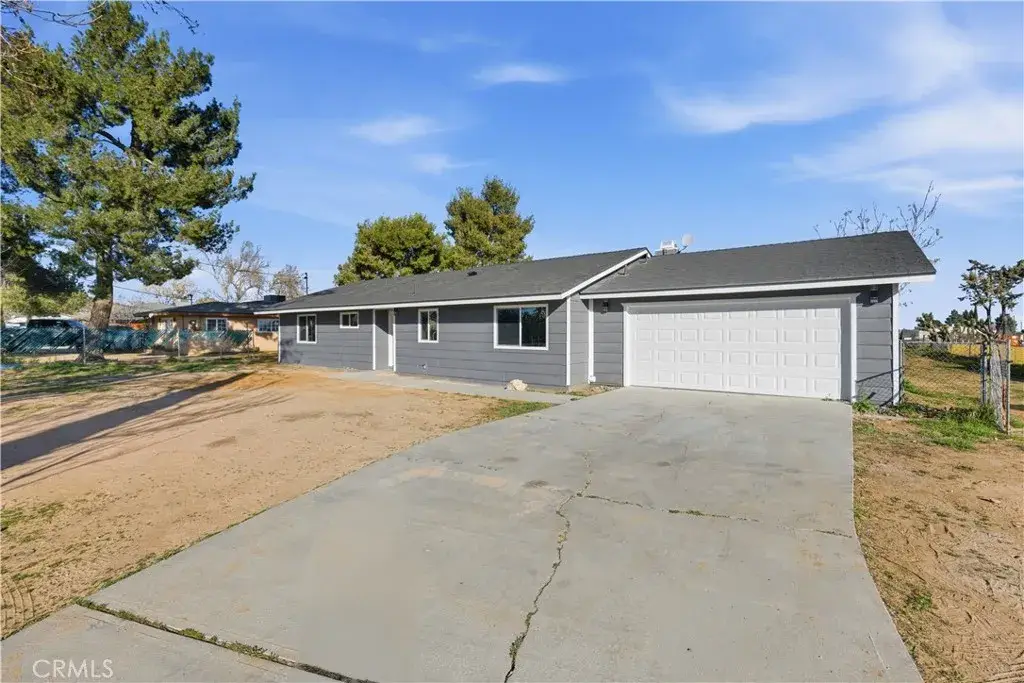 15000 Wells Fargo, Hesperia, CA 92345 - #1