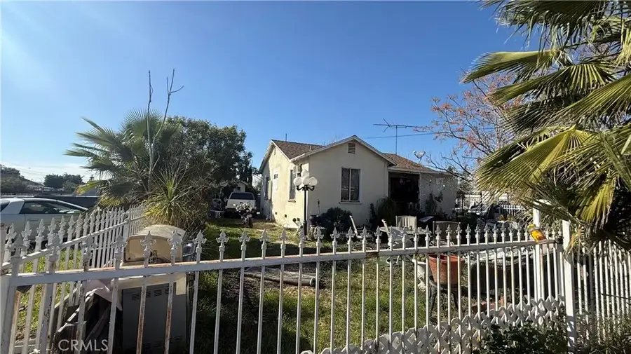 8044 Donna Drive, San Bernardino, CA 92410 - #2