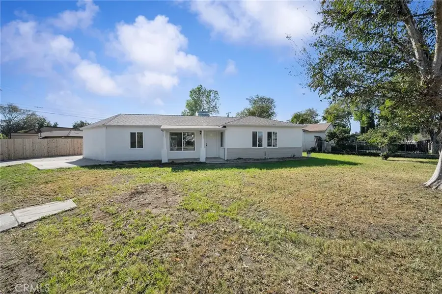 8326 Greenpoint, Riverside, CA 92503 - Image #2