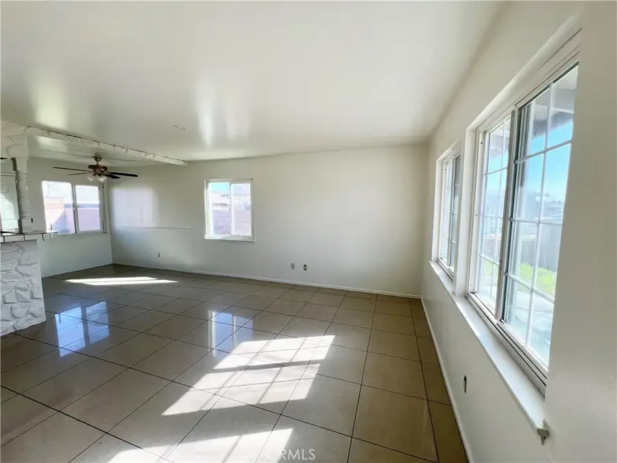 2111 E Avenue Q1, Palmdale, CA 93550 - Image #3