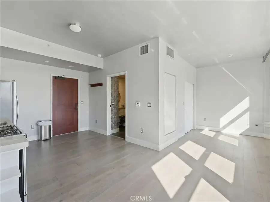460 S Spring #804, Los Angeles, CA 90013 - Image #2