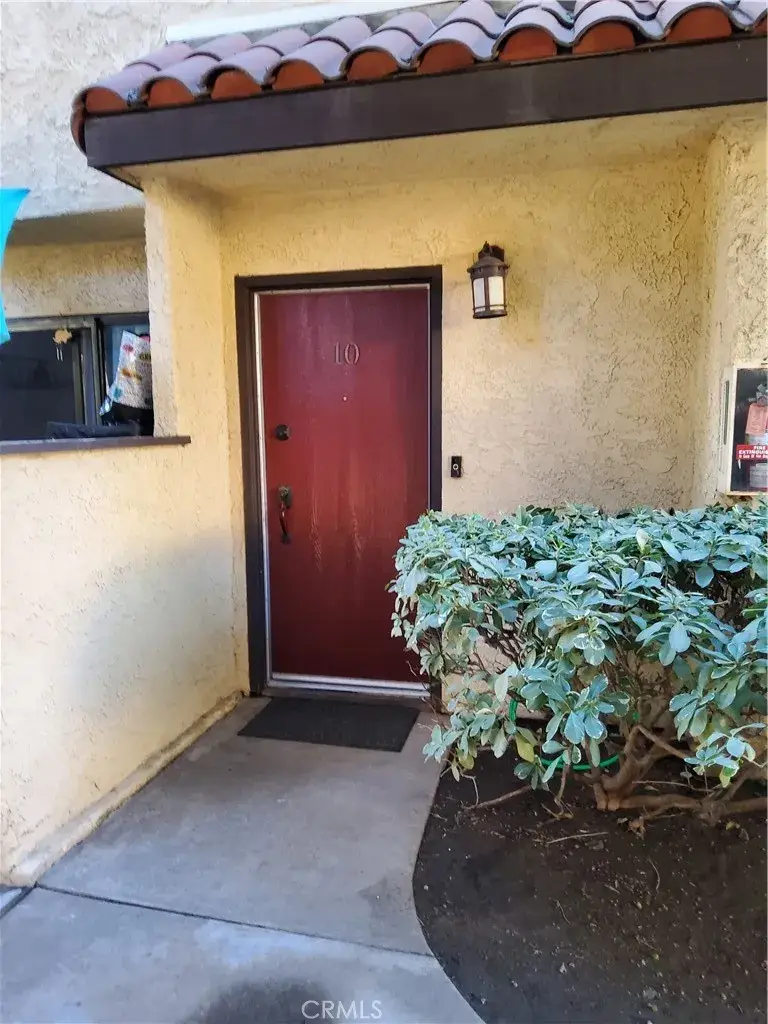 13540 Hubbard Street #10, Sylmar, CA 91342 - Image #2