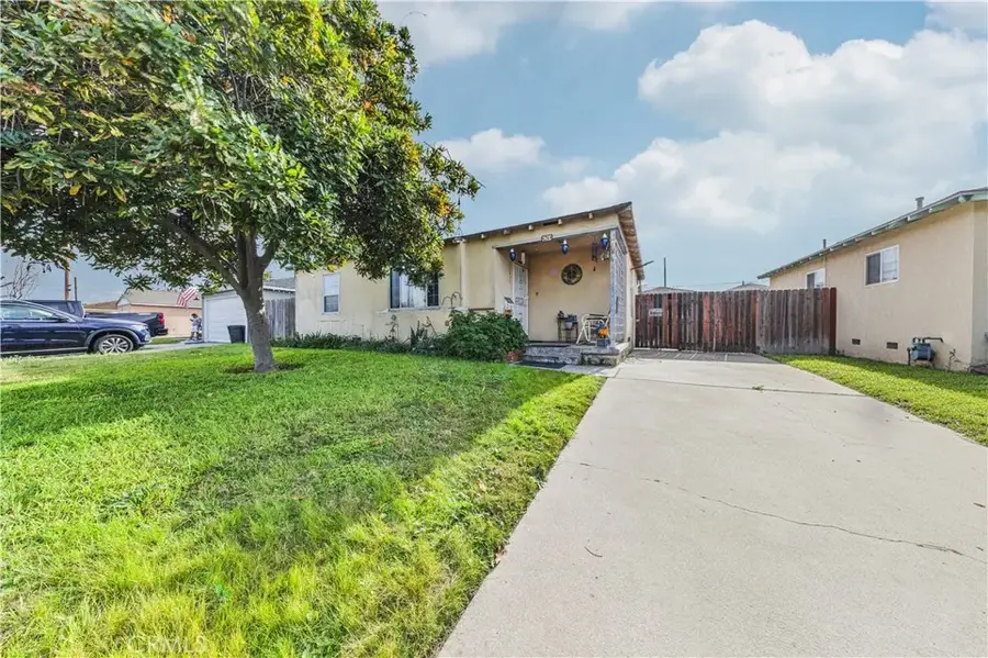 8264 Lankin, Downey, CA 90242 - Image #2