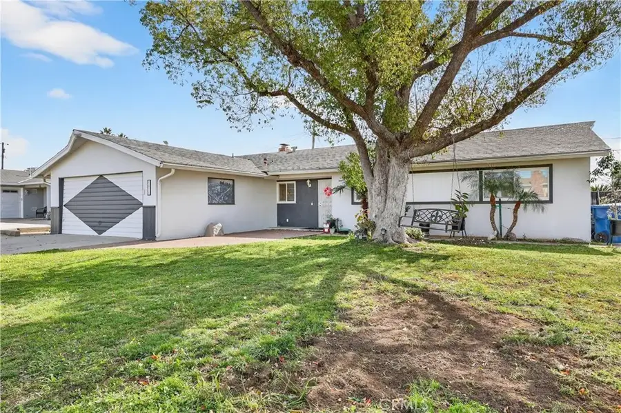 2825 San Pablo Avenue, Bakersfield, CA 93306 - #2