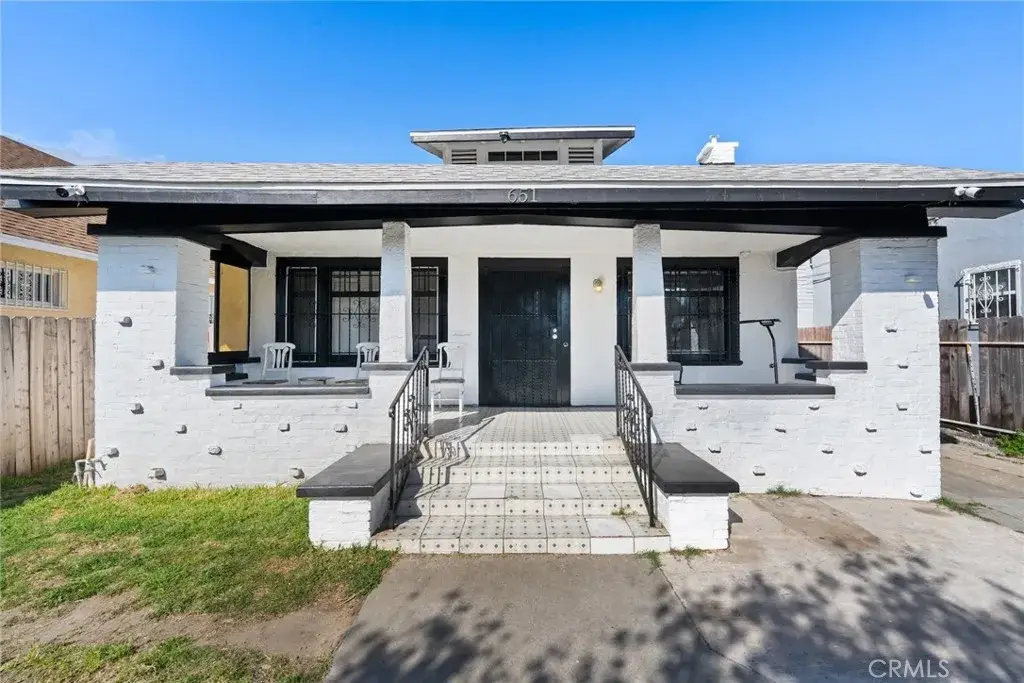 651 W Gage, Los Angeles, CA 90044 - #1