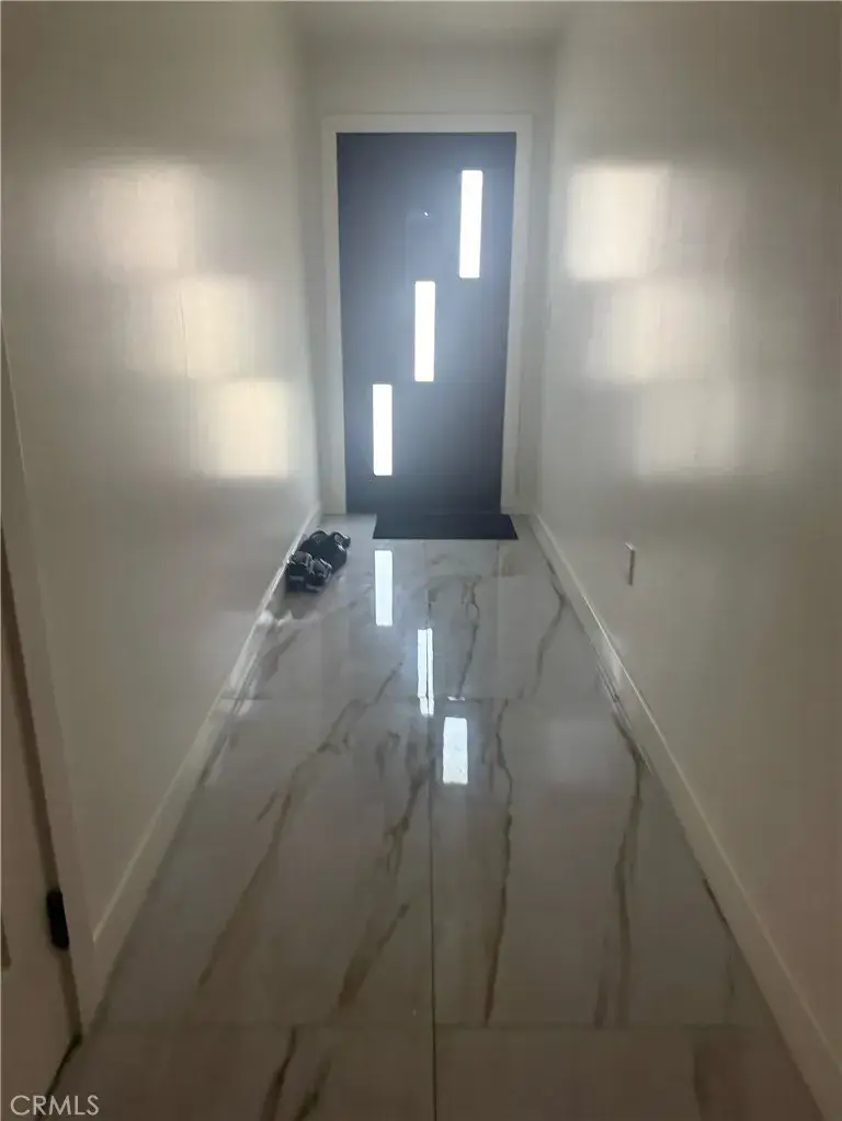 14733 Holly, Fontana, CA 92335 - #2