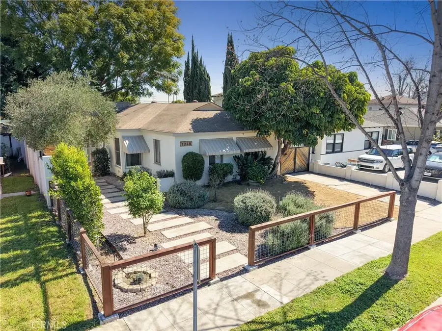1238 N Kenwood, Burbank, CA 91505 - #2