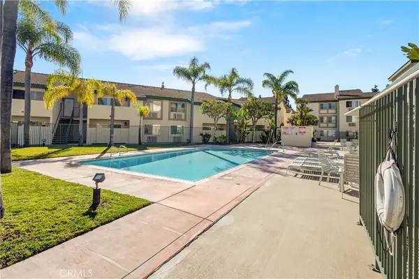 15000 Downey Ave #337, Paramount, CA 90723