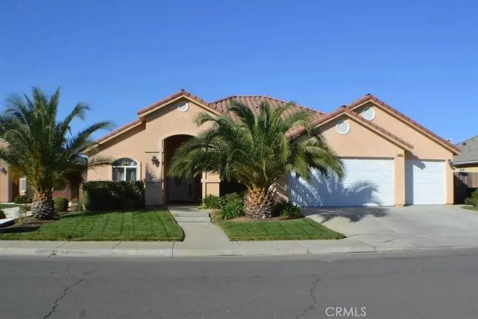 3001 Sierra Vista Lane, Coalinga, CA 93210 - #1