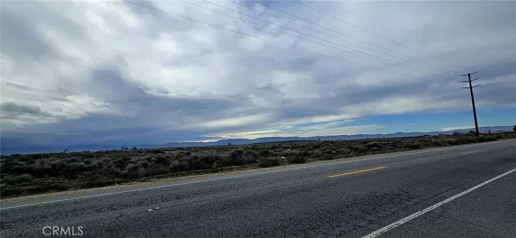 1600 Avenue E, North Antelope Valley, CA 93535 - #1