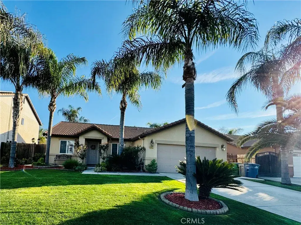 2622 Casa Serena Dr, Delano, CA 93215 - #1