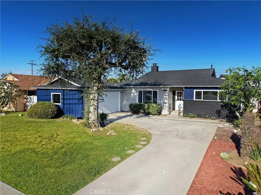 10703 Woodruff Avenue, Downey, CA 90241 - #2