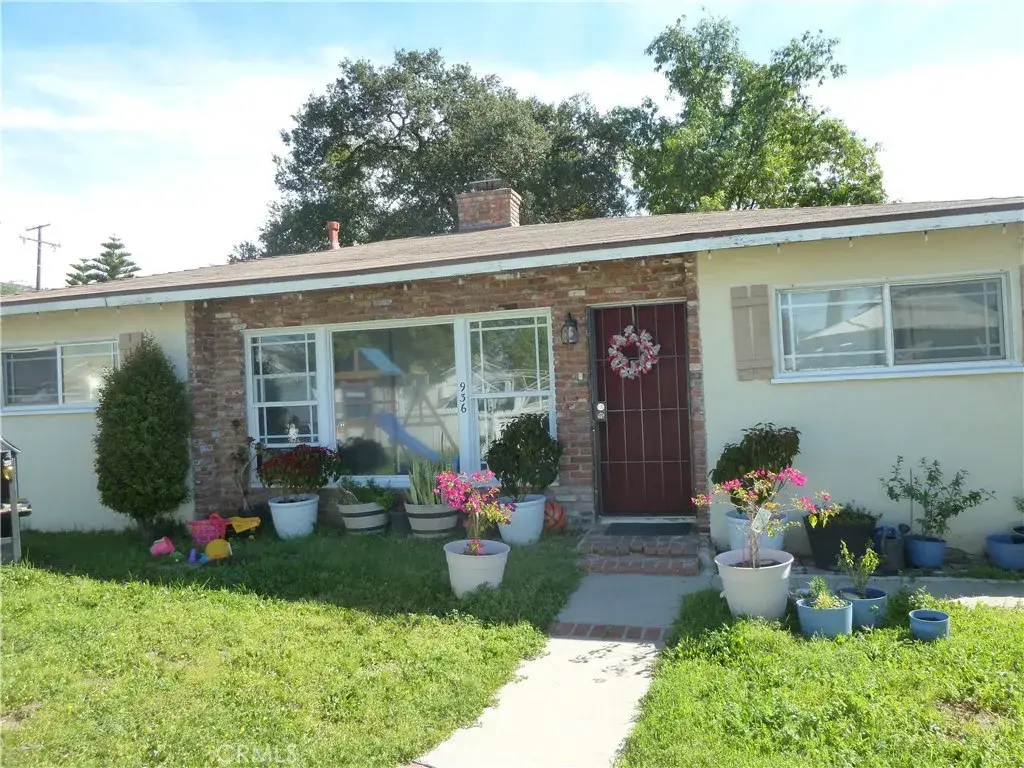 936 N Enid, Azusa, CA 91702 - #1