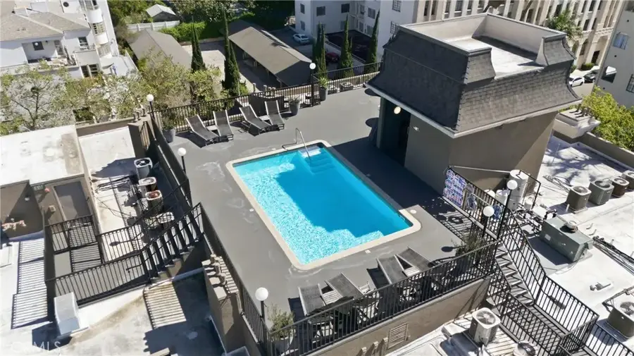 585 N Rossmore #209, Los Angeles, CA 90004 - #3