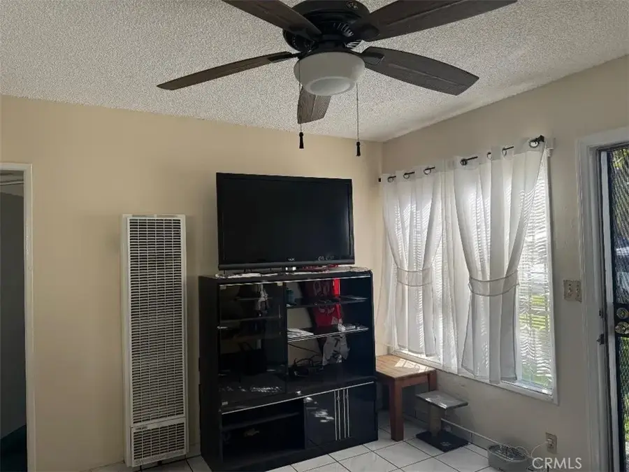 10208 S San Pedro Street, Los Angeles, CA 90003 - #3