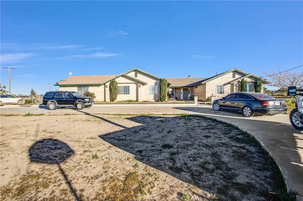 10439 Mesa, Oak Hills, CA 92344 - #1