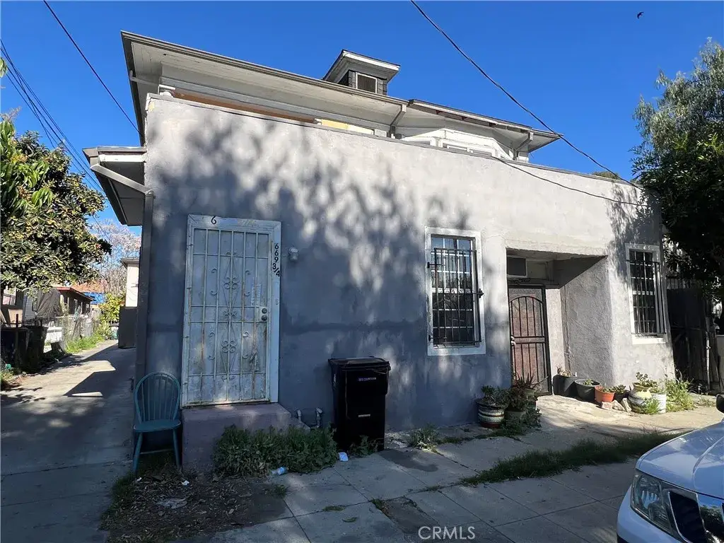 669 N Boyle Ave, Los Angeles, CA 90033 - #1