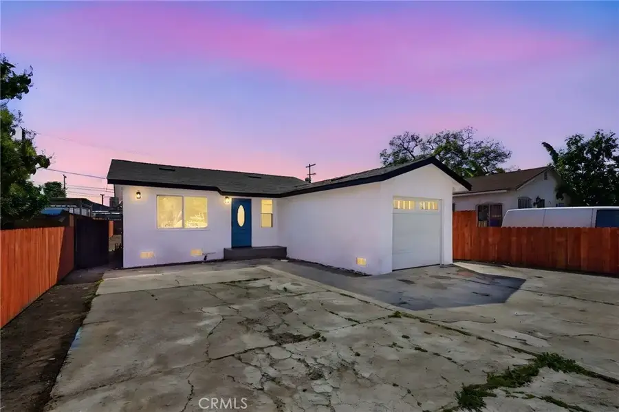 910 E 107th Street, Los Angeles, CA 90002 - #2