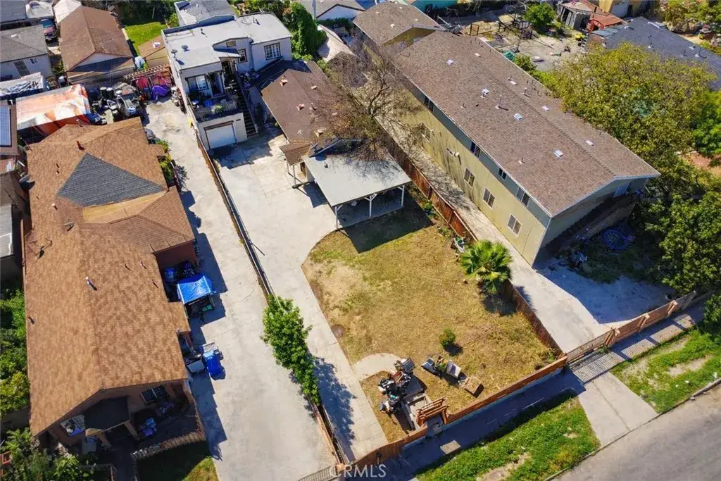 412 W 104th Street, Los Angeles, CA 90003 - #1