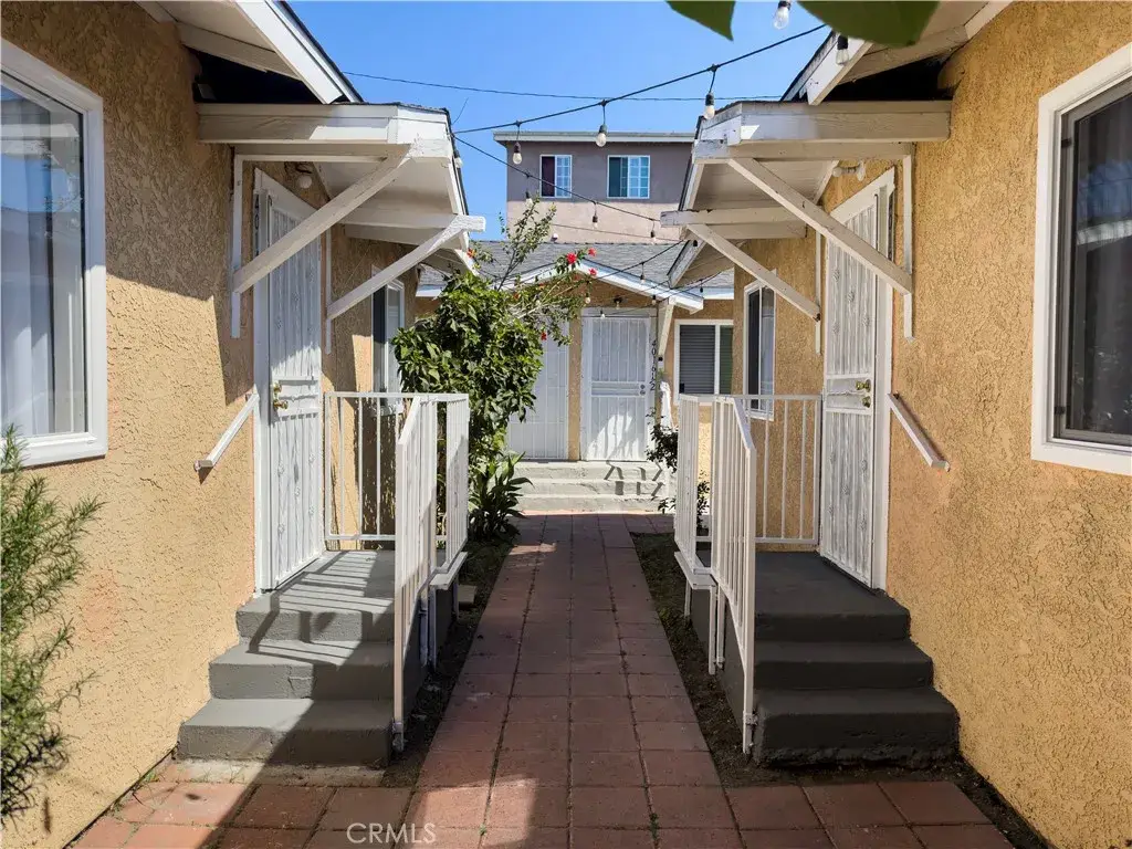 4014 Mckinley Avenue, Los Angeles, CA 90011 - #1