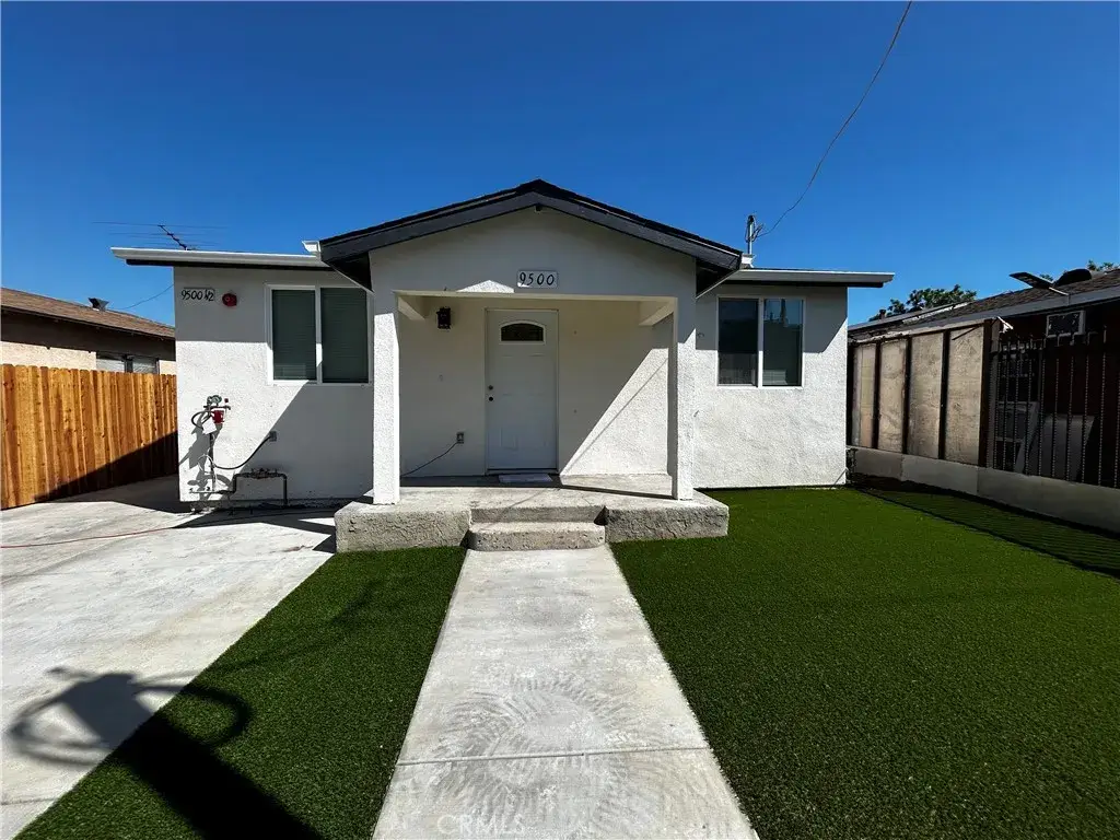 9500 S Spring, Los Angeles, CA 90003 - #1