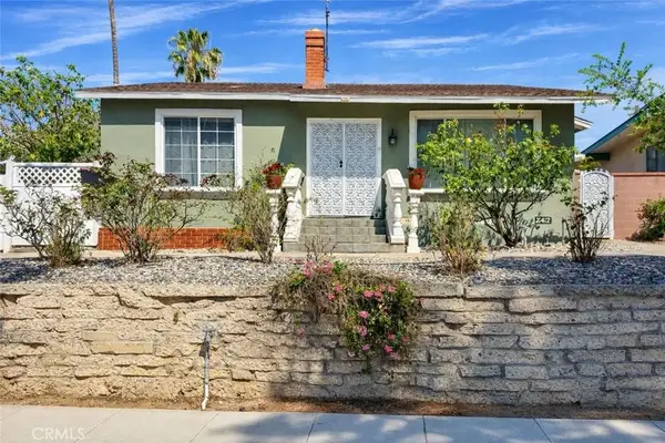 3602-3604 Pine, Long Beach, CA 90807