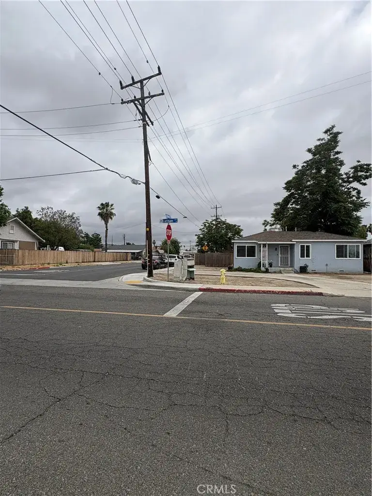 501 W Latham, Hemet, CA 92543 - #3