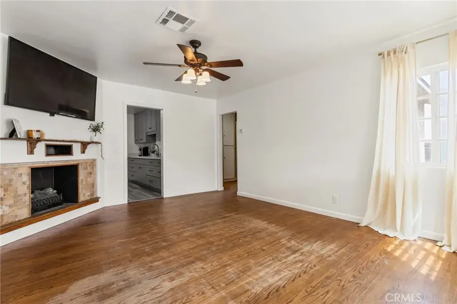 9503 Bartley Avenue, Santa Fe Springs, CA 90670 - #3