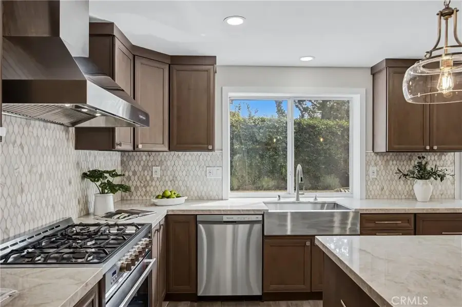 6 Hemingway Court, Rancho Santa Margarita, CA 92679 - #3