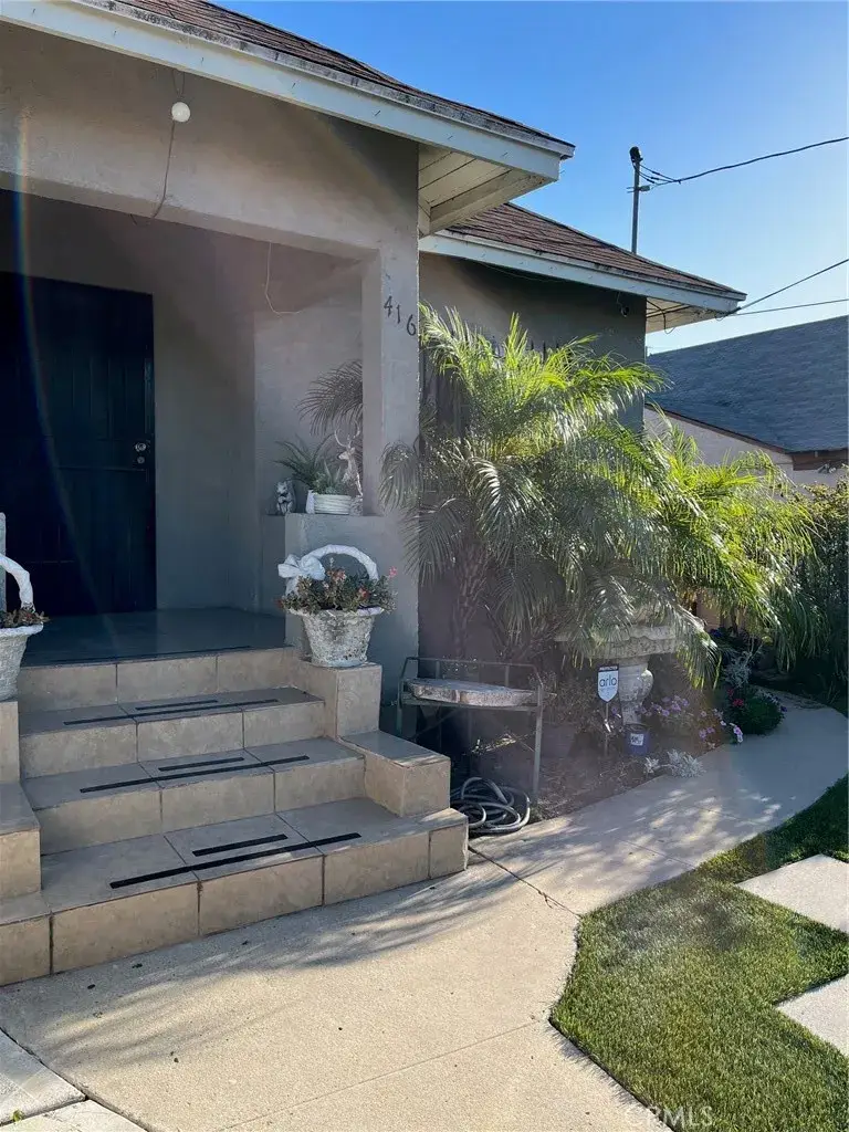 416 E 31st Street, Los Angeles, CA 90011 - #3