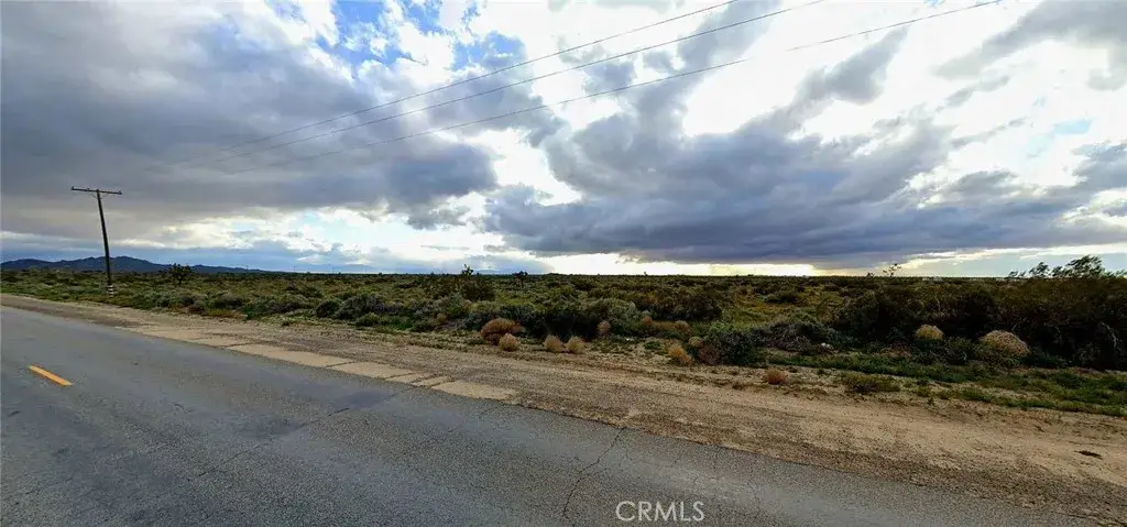 14000 W Nugent, Lancaster, CA 93534 - #1