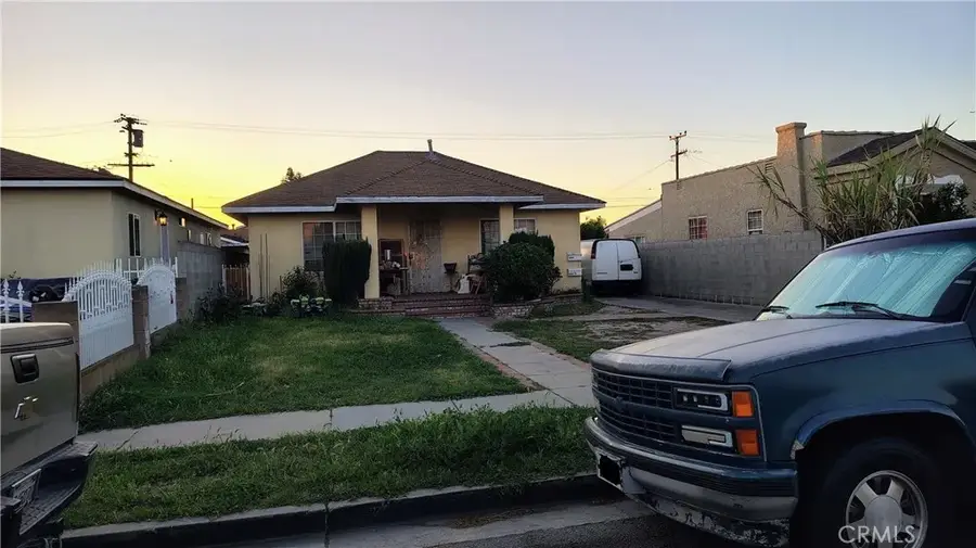 8685 San Miguel, South Gate, CA 90280 - #3