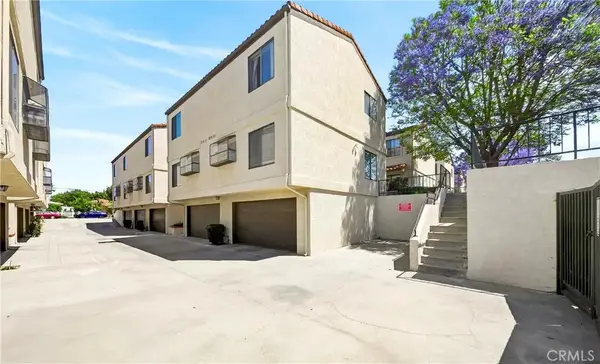 11754 206th Street, Lakewood, CA 90715