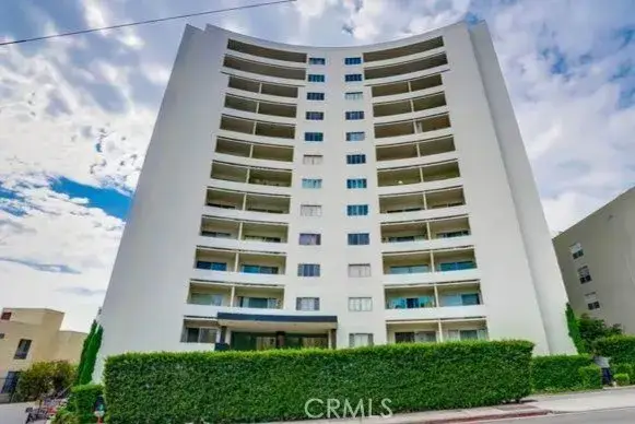 7250 Franklin, Los Angeles, CA 90046