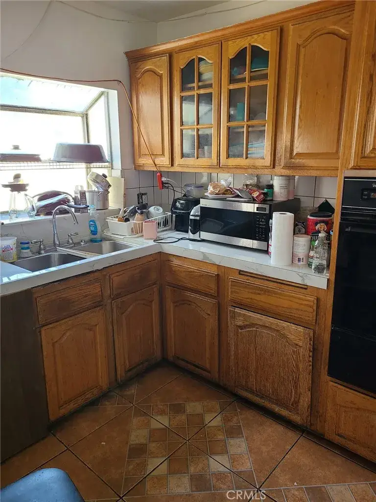 1313 S Broadacres, Compton, CA 90220 - #2