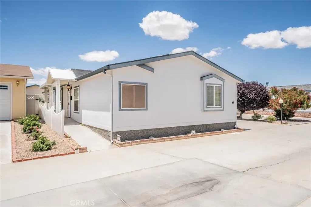 22241 Nisqually East #49, Apple Valley, CA 92308 - #1
