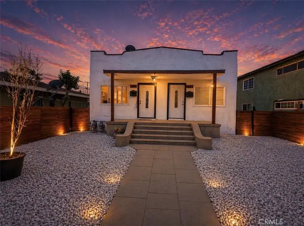 1364 E 20th, Los Angeles, CA 90011 - #1