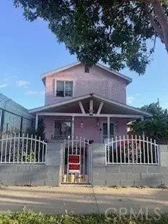 4624 E Rosecrans, Compton, CA 90221