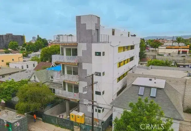 320 N Mountain View, Los Angeles, CA 90026 - #1