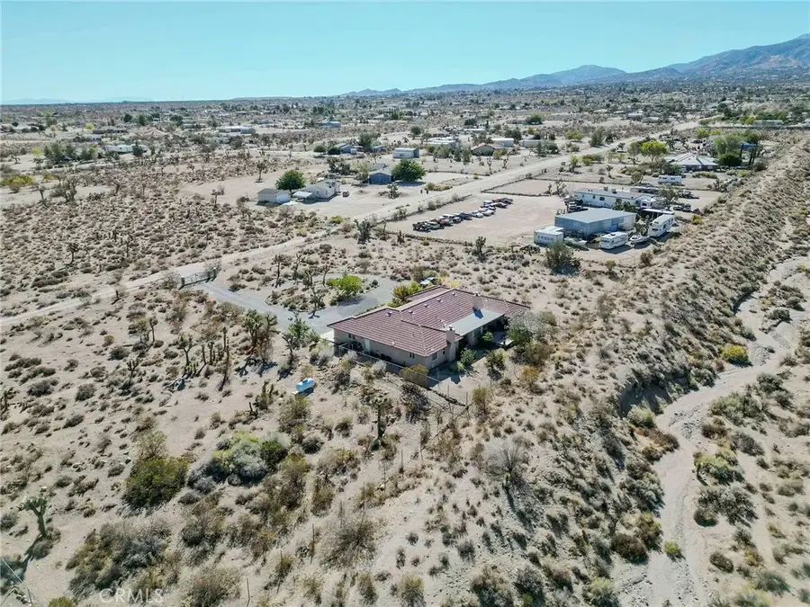 11522 Ponderosa, Pinon Hills, CA 92372 - #2