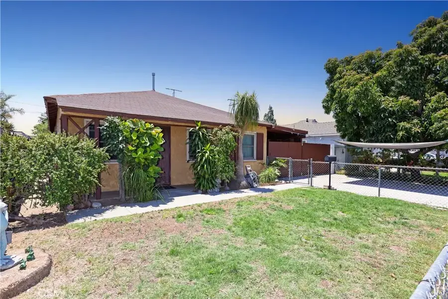 9016 Los Angeles Street, Bellflower, CA 90706 - #2