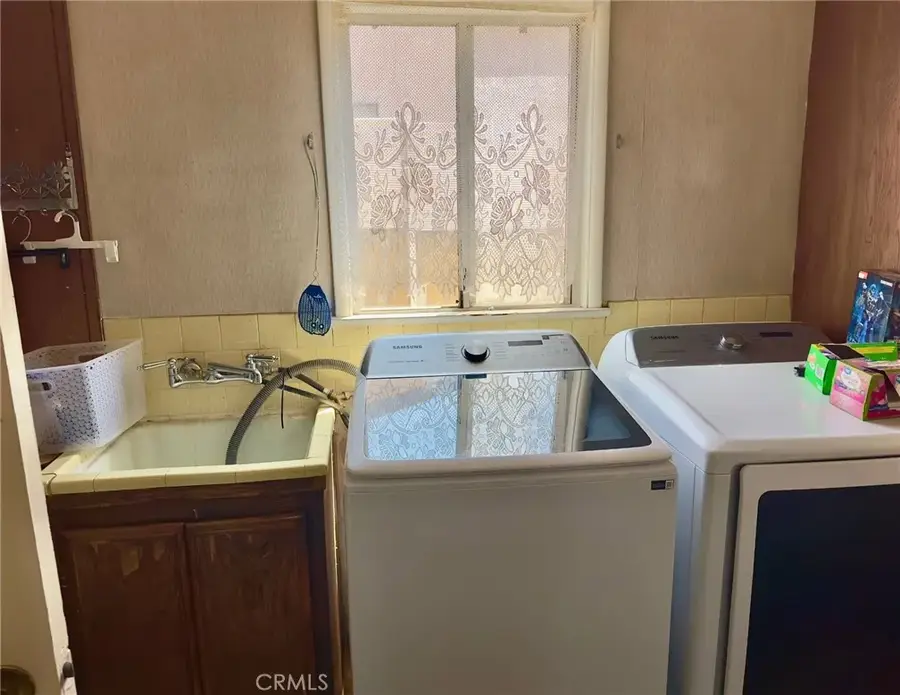 11816 Mitla, Downey, CA 90241 - #3