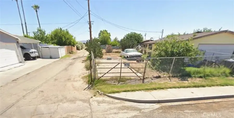1011 E California, Blythe, CA 92225 - #3