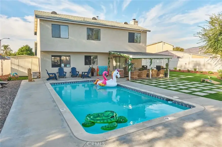 345 Eisenhower Court, Hemet, CA 92543 - #2