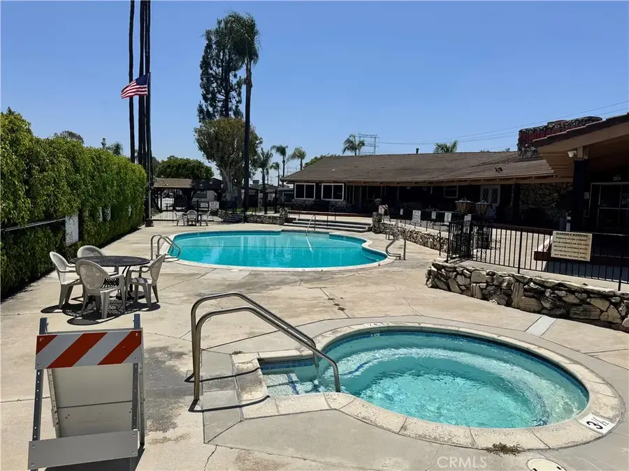 10001 Frontage #238, South Gate, CA 90280 - #3